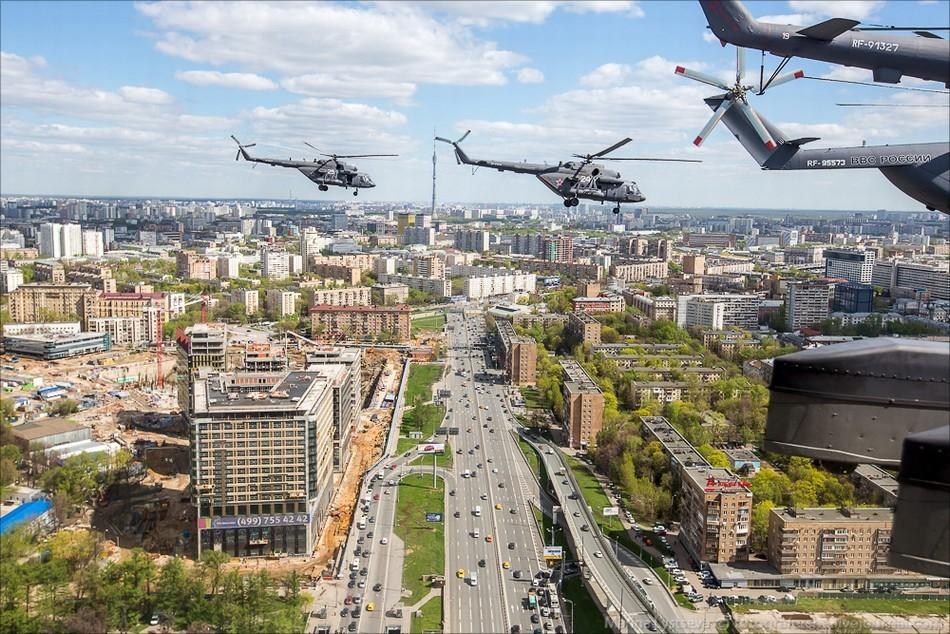 SA365直升机飞过城市视频,一段来自空中的城市脉搏 SA365直升机飞过城市视频,一段来自空中的城市脉搏